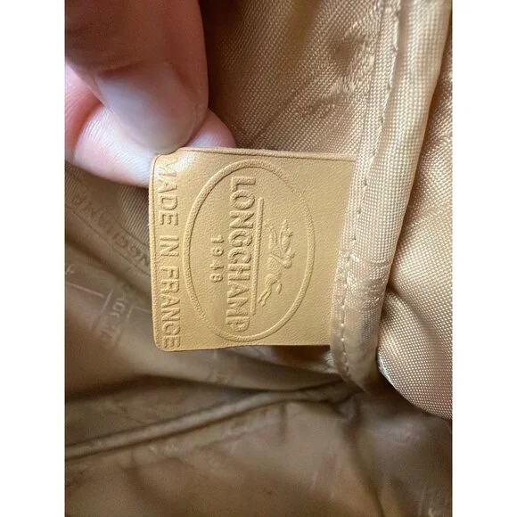 Longchamp Tan Croc-Embossed Roseau Leather Tote Handbag With Silver Toggle Closu